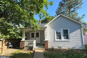 310 Frazer Pl, Front Royal, VA 22630 - Photo 1