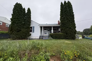303 Lee St, Front Royal, VA 22630 - Photo 3