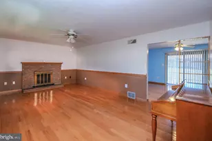 731 E Stonewall Dr, Front Royal, VA 22630 - Photo 15