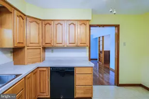 731 E Stonewall Dr, Front Royal, VA 22630 - Photo 25