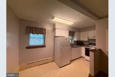 320 N Royal Avenue #1, Front Royal, VA 22630 - Photo 3