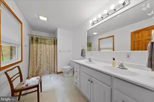 906 Cauthorn Mill Dr, Middletown, VA 22645 - Photo 27