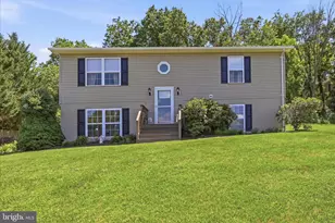 389 W Duck St, Front Royal, VA 22630 - Photo 33