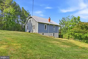 527 Panhandle Rd, Bentonville, VA 22610 - Photo 31
