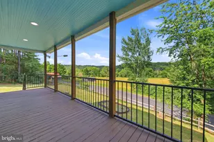 527 Panhandle Rd, Bentonville, VA 22610 - Photo 9
