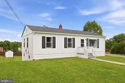 814 W 15th Street, Front Royal, VA 22630 - Photo 1