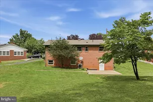 494 Hamilton Cir, Front Royal, VA 22630 - Photo 33
