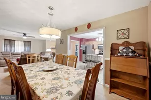 461 Rome Beauty Dr, Linden, VA 22642 - Photo 5