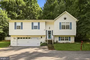 461 Rome Beauty Dr, Linden, VA 22642 - Photo 1