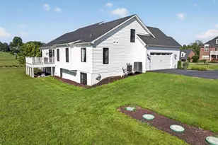 80 Bowling View Rd, Front Royal, VA 22630 - Photo 13