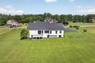 80 Bowling View Rd, Front Royal, VA 22630 - Photo 23