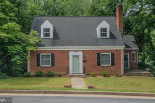 208 Salem Ave, Front Royal, VA 22630 - Photo 1