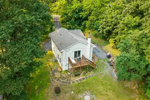 1336 Granny Smith Rd, Linden, VA 22642 - Photo 5