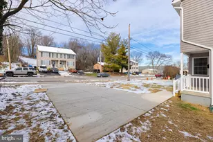 438 Hill St, Front Royal, VA 22630 - Photo 3