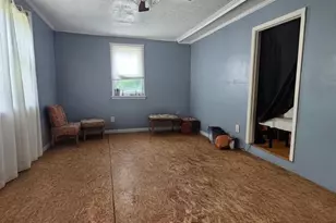 348 Thompson Hollow Rd, Bentonville, VA 22610 - Photo 23