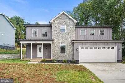 1357 N Royal Avenue, Front Royal, VA 22630 - Photo 1