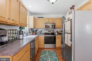 19 Fairview Ave, Front Royal, VA 22630 - Photo 15