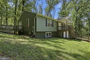 128 Orchard Lagoon Dr, Linden, VA 22642 - Photo 5