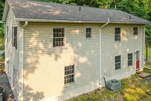 1336 Granny Smith Rd, Linden, VA 22642 - Photo 13