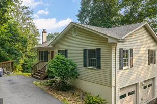 1336 Granny Smith Rd, Linden, VA 22642 - Photo 9