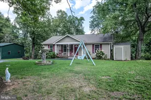 486 Hidden View Ln, Front Royal, VA 22630 - Photo 3