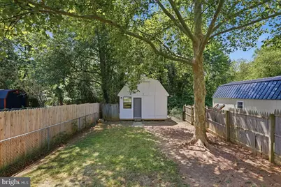 858 W 11th Street, Front Royal, VA 22630 - Photo 27
