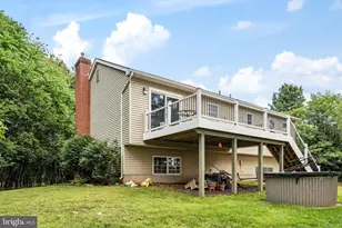159 Deer Hollow Ln, Bentonville, VA 22610 - Photo 5