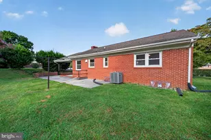 801 Happy Creek Rd, Front Royal, VA 22630 - Photo 13