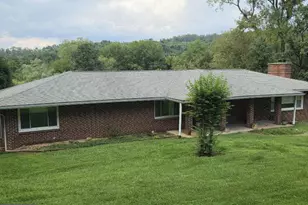 35 Lake Front Rd, Front Royal, VA 22630 - Photo 1