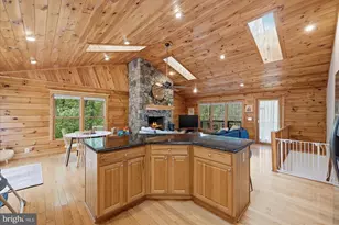 938 Fetchett Rd, Bentonville, VA 22610 - Photo 11