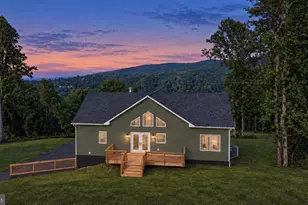 113 Lee Dr, Linden, VA 22642 - Photo 11