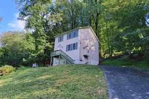 490 Split Rail Rd, Front Royal, VA 22630 - Photo 1