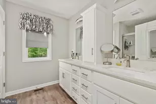 160 Camp David Ct, Linden, VA 22642 - Photo 11