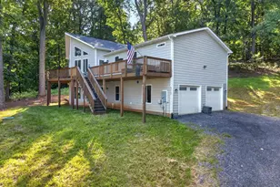 515 Red Bud Ln, Front Royal, VA 22630 - Photo 3