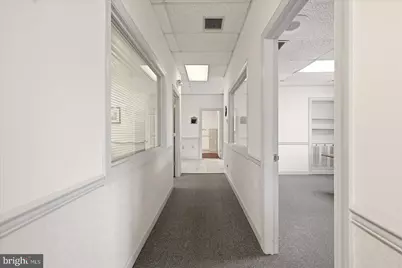 508 N Commerce Avenue, Front Royal, VA 22630 - Photo 25