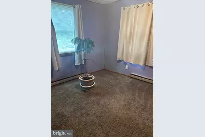 208 E 16th Street, Front Royal, VA 22630 - Photo 3