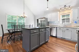 662 Northern Spy Dr, Linden, VA 22642 - Photo 9