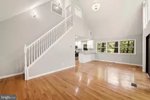 111 Mt Oriole Ln, Linden, VA 22642 - Photo 9