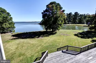 102 Tue Marsh Ln, Yorktown, VA 23692 - Photo 33