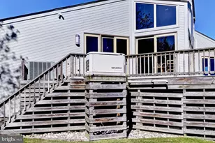 102 Tue Marsh Ln, Yorktown, VA 23692 - Photo 45