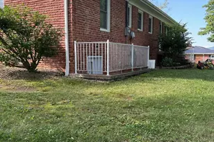 73 Woodland Dr, Petersburg, WV 26847 - Photo 5