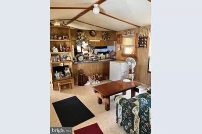 116 Pettibone Drive, Petersburg, WV 26847 - Photo 15