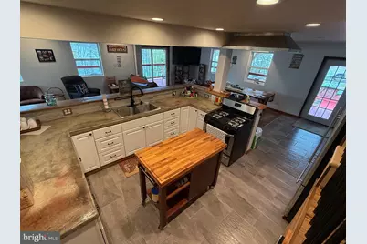 106 N Rock Ridge Lane, Mount Storm, WV 26739 - Photo 15