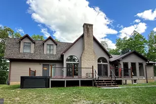 500 Maryvale Ln, Petersburg, WV 26847 - Photo 1