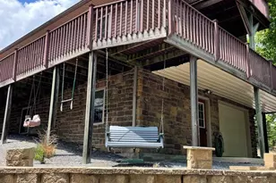 219 Eby Dr, Petersburg, WV 26847 - Photo 3