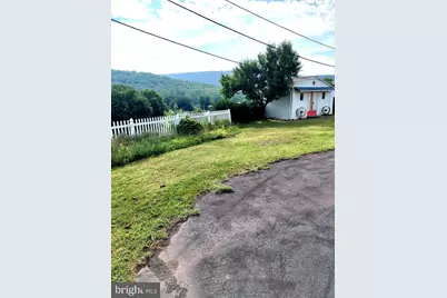 414 Highland Ave, Petersburg, WV 26847 - Photo 11