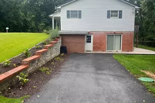 2266 Patterson Creek Rd, Petersburg, WV 26847 - Photo 5