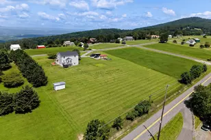 77 Bogart Dr, Petersburg, WV 26847 - Photo 9