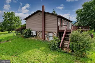 171 Twin Oaks Dr, Maysville, WV 26833 - Photo 7
