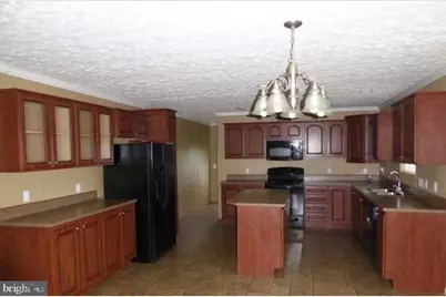 200 Jackson Avenue, Moorefield, WV 26836 - Photo 5